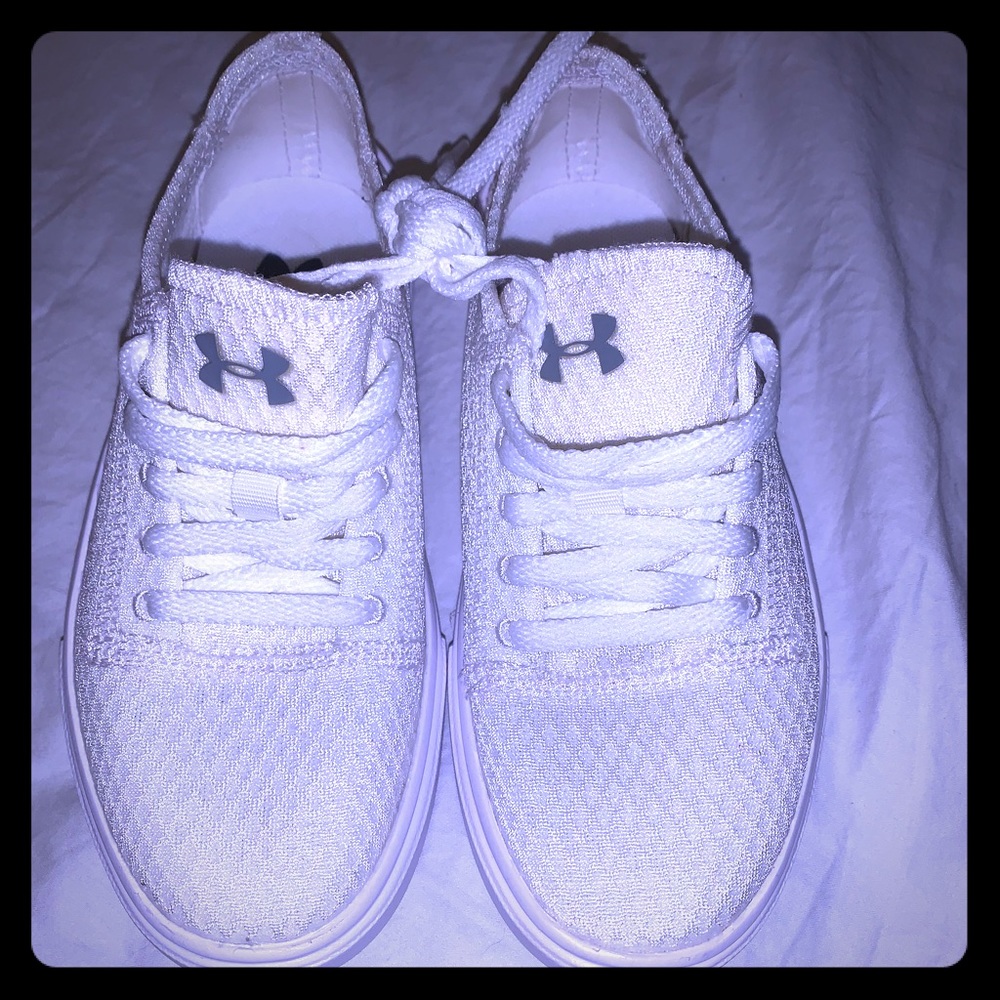 Girls Under Armour Shoes